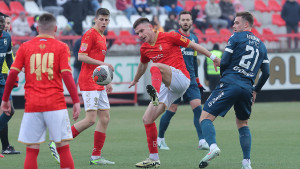 Scene sa utakmice Crvene zvezde kao dokaz koliko je Superliga nebitna: "Bruka i sramota!"