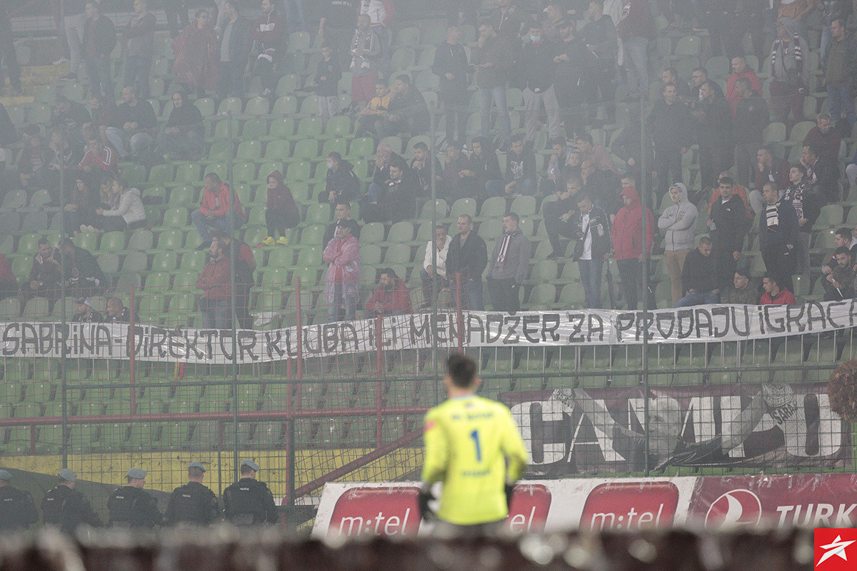 Horde zla zadovoljne odlaskom "glavnog parazita" iz FK Sarajevo 