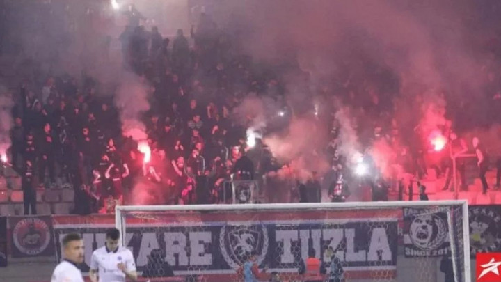 Fukare se ponovo oglasile: Bolje si se udao, nego što si se nadao...
