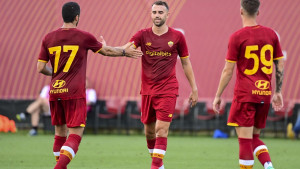 Mourinho debitovao na klupi Vučice: Roma do vrha napunila mrežu niželigaša
