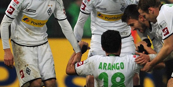 Borussia M'gladbach slavila, Arangov &quot;gol mjeseca&quot;