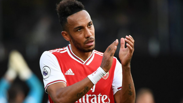 "Čovječe, kraj mene sjedi Aubameyang, lik kojeg sam samo gledao na TV-u"