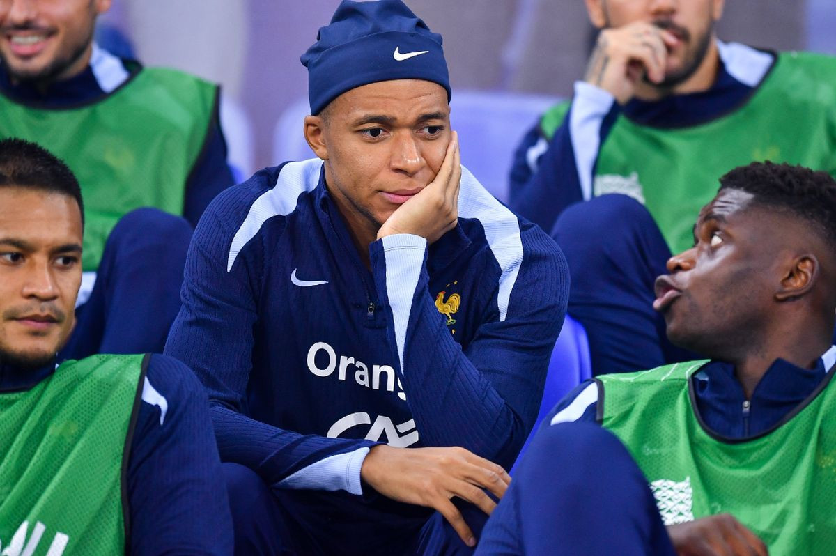 Mbappe večeras ponižen: "Sramota je to što je rekao. Ovo nisu riječi vođe i kapitena" Mbappe večeras ponižen: "Sramota je to što je rekao. Ovo nisu riječi vođe i kapitena"