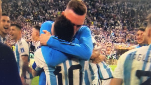 Slavi ga cijela zemlja: Suza junaka Argentine obilaze svijet
