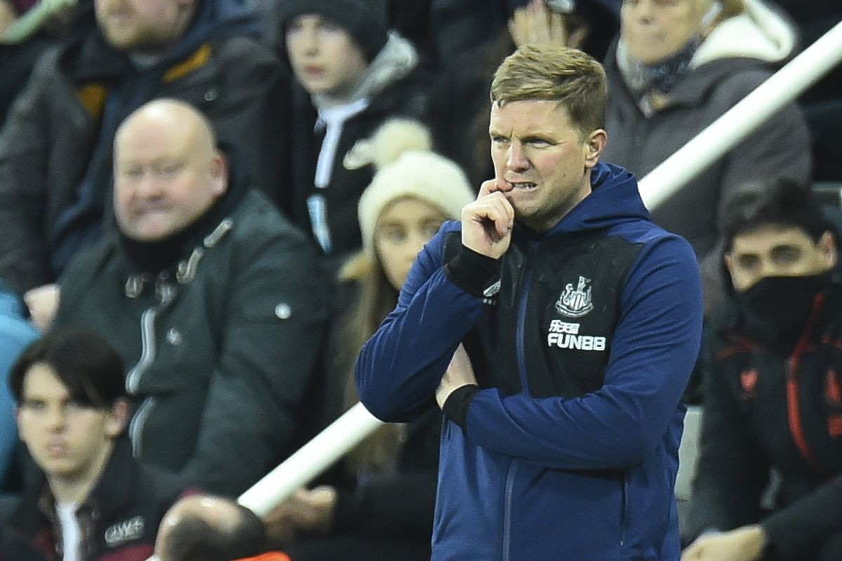 Newcastle žuri da završi još jedan transfer: Spremili zanimljivu cifru, Howe dao znak Newcastle žuri da završi još jedan transfer: Spremili zanimljivu cifru, Howe dao znak