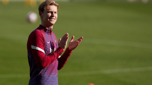 Barcelona odbila prvi napad na Frenkieja de Jonga
