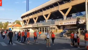 Navijači Veleža lagano pune Grbavicu