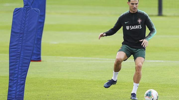 'Nemam medicinsku diplomu, ali mi se čini da je Ronaldo potpuno zdrav'