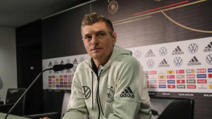 Kroos: Dajte punu plaću, pa ćemo sami donirati...