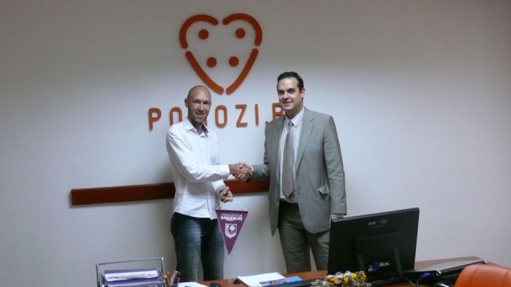 FK Sarajevo potpisalo memorandum s Udruženjem &quot;Pomozi&quot;