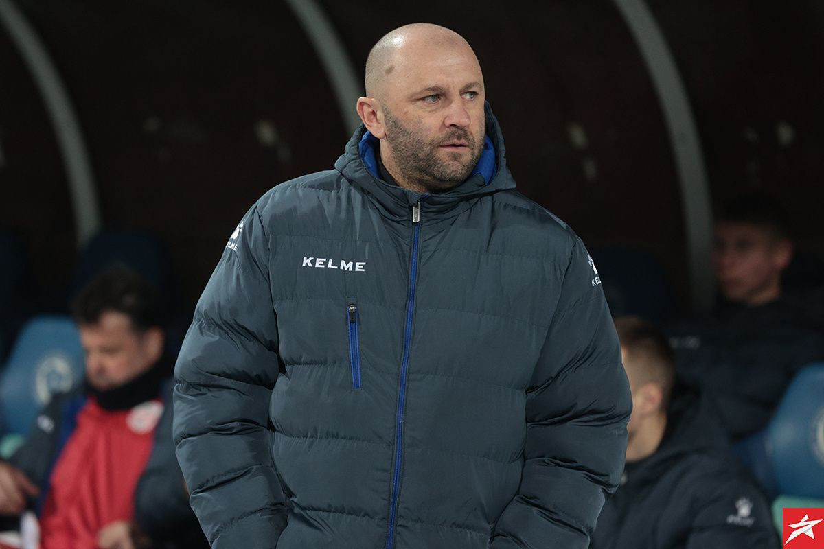 Đekanović napustio BFK Simm Bau: Odlazim ponosno i uzdignute glave Đekanović napustio BFK Simm Bau: Odlazim ponosno i uzdignute glave