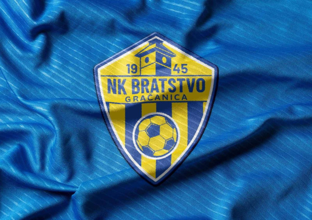 Gračanlije se pohvalile novim grbom, navijači prezadovoljni izborom Gračanlije se pohvalile novim grbom, navijači prezadovoljni izborom