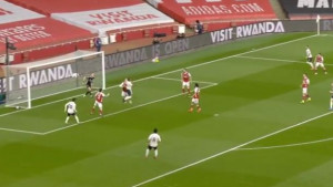 Arsenal izdržao dvije minute: Sterling zabio gol i to glavom