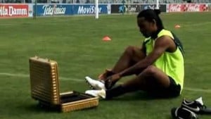 Prije 16 godina objavljen Ronaldinhov video koji je prvi prešao milion pregleda na YouTubeu