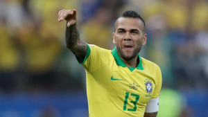 Alves priznao da se mogao vratiti u Barcelonu: "Želio sam to, ali sam onda počeo razmišljati..."