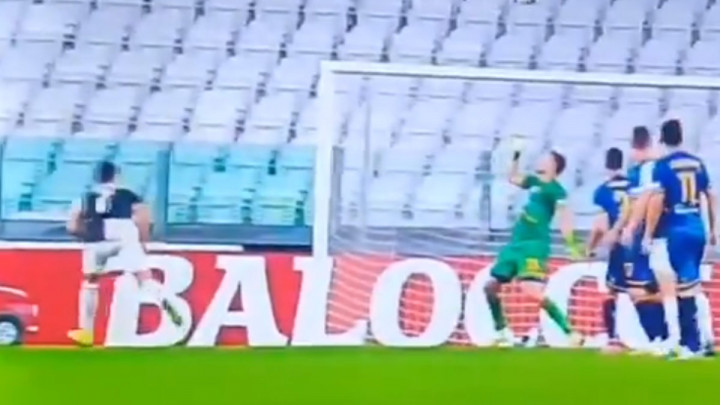 Je li moguće da je ovo Ronaldo promašio?