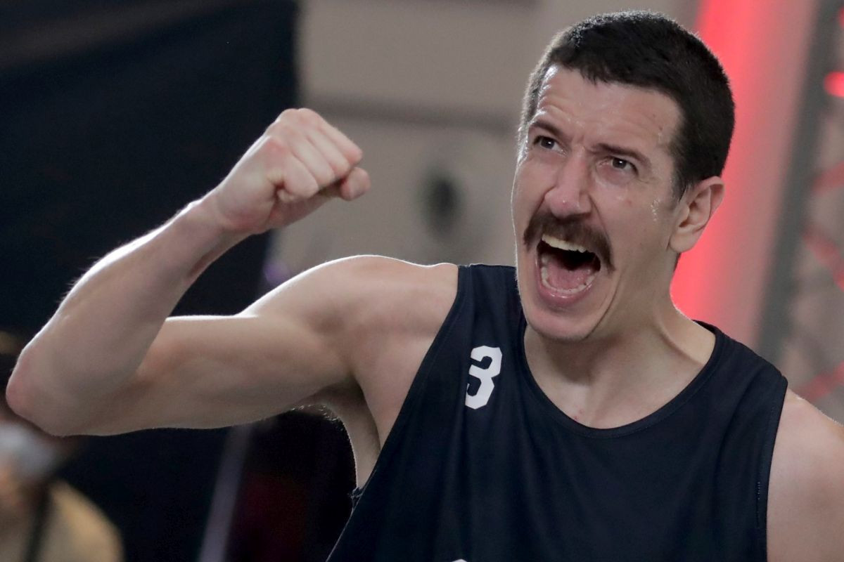 'Brka' iz Srbije je najbolji na svijetu - Šampione je uništio kada je to najviše trebalo! 'Brka' iz Srbije je najbolji na svijetu - Šampione je uništio kada je to najviše trebalo!