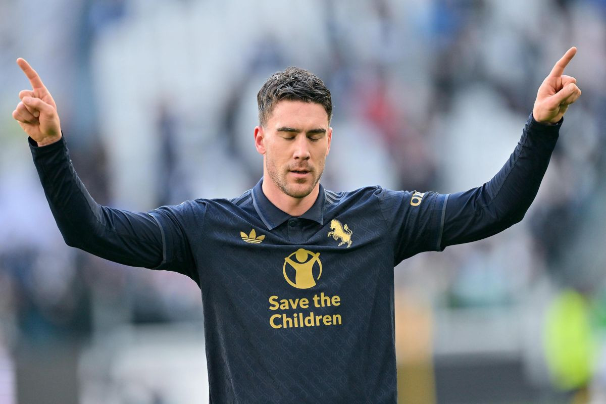 Transfer bomba iz Engleske i glavna uloga je Dušan Vlahović! Transfer bomba iz Engleske i glavna uloga je Dušan Vlahović!