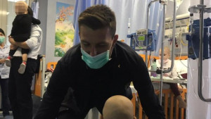 Igrač Italije odbio napustiti dječiju bolnicu: "Vratit ću se taksijem, ali ih moram sve vidjeti"