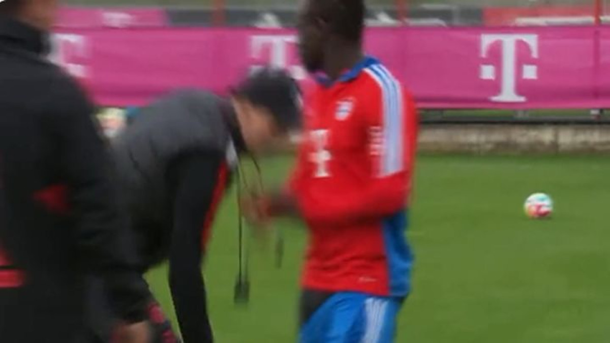 Tuchel se prišunjao Maneu i skinuo mu šorc, reakcija iznenađenog Senegalca sve rekla