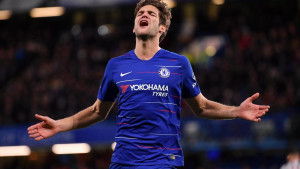 Marcos Alonso ima tri ponude