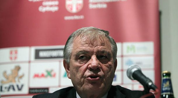Karadžić: Mihajlović ostaje selektor Srbije