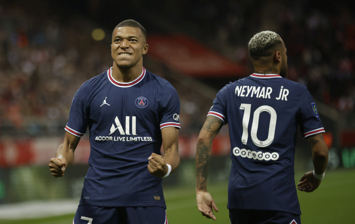 Mbappe odbio jedan od najvećih ugovora ikada Mbappe odbio jedan od najvećih ugovora ikada