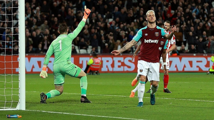 Carroll, Crouch i Hartova greška za remi West Hama i Stokea