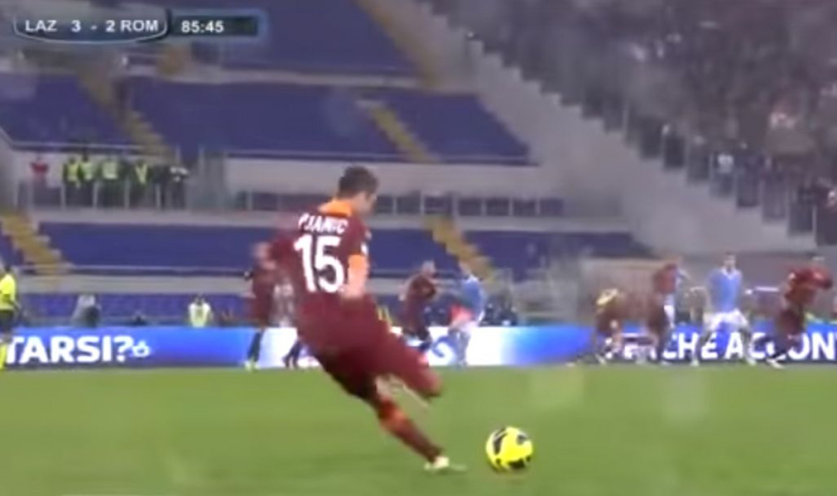 Španci se prisjetili kako je Pjanić riješio sukob s Zemanom: Zabio gol karijere i bijesno reagovao!