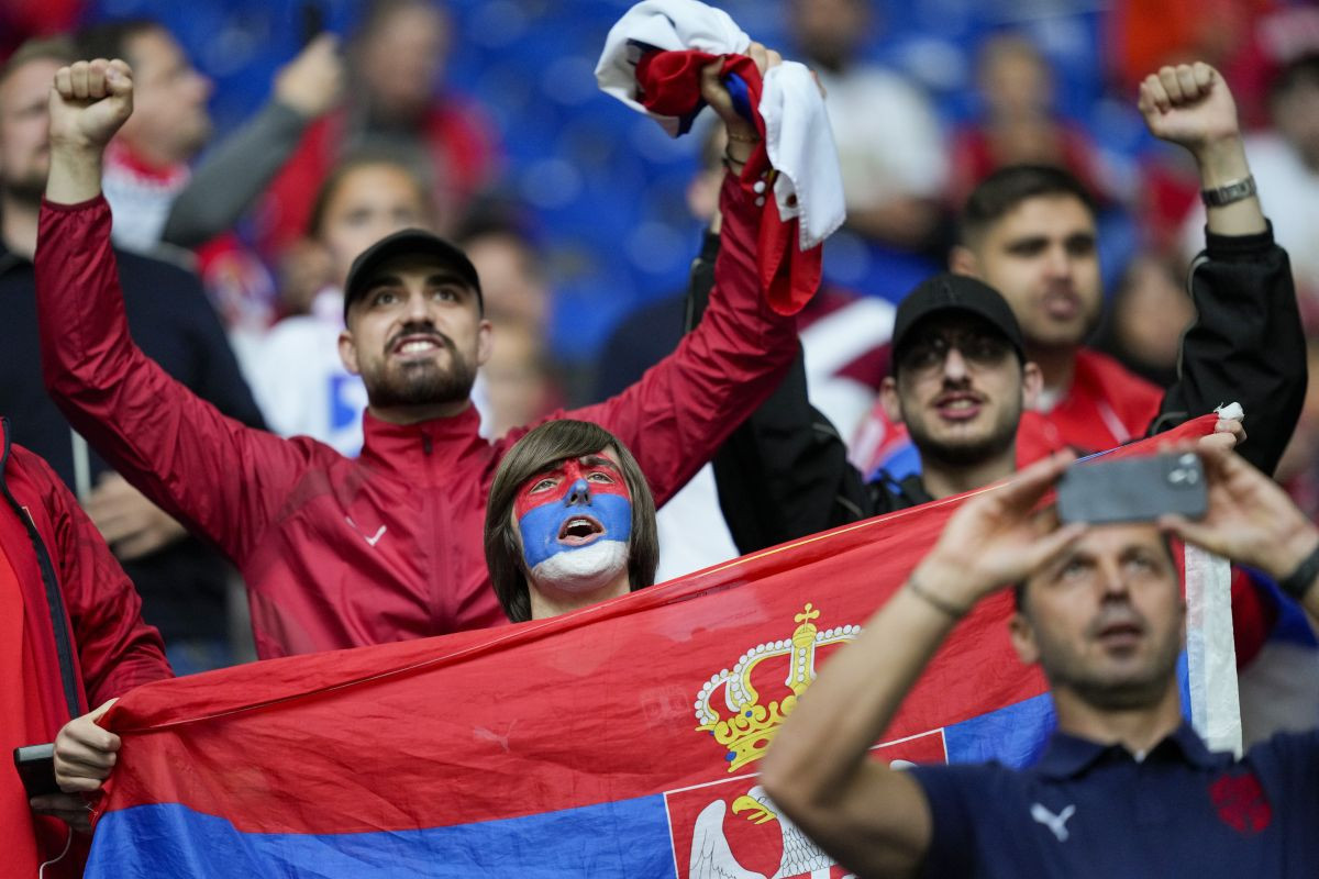 UEFA kaznila Srbiju i Albaniju