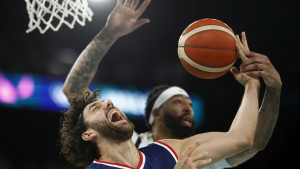 Anthony Davis je dao najkraću izjavu ikada nakon okršaja sa Srbima: "Imam samo dvije riječi"