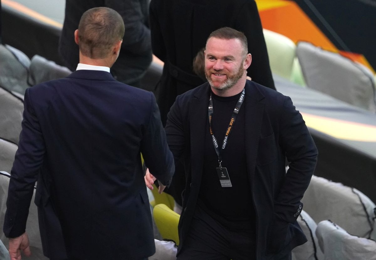 Rooney stiže u Everton?