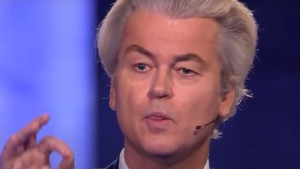 Okorjeli mrzitelj islama - Geert Wilders okružen je posebnim 'mašinama' koje ga čuvaju