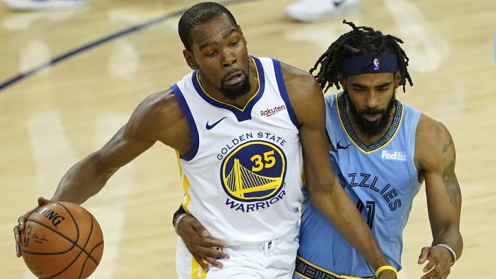 Prvacima dovoljni Durant i Thompson, pobjede Rocketsa i Cavsa