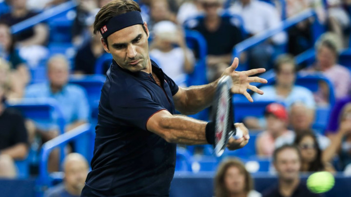 Federer i Shapovalov rutinski do osmine finala