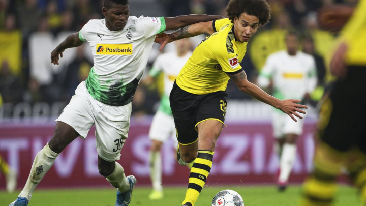 Dortmund slavio u derbiju protiv M'gladbacha i izjednačio se na tabeli sa Bayernom