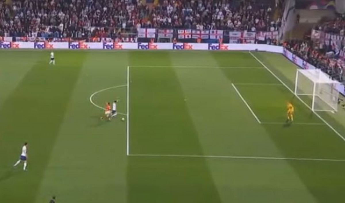 Nevjerovatne greške odbrane Engleske šalju Holandiju ka finalu