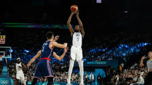 Durant se divi Srbima: "Vidi se taj ponos dok igraju, mi imamo isto usprkos s*anju u našoj zemlji"