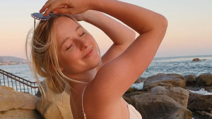 Trumpov sin odlijepio za navijačicom (26), pozvao je u Bijelu kuću, majka Melanie odmah reagovala