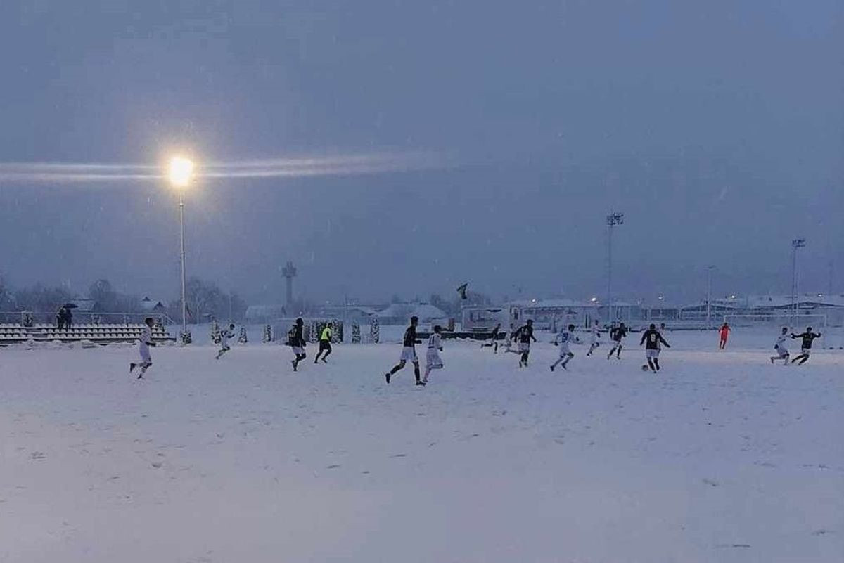 Predstavljaju Bosnu i Hercegovinu u Ligi prvaka, a tjera ih se da igraju po užasnim uslovima Predstavljaju Bosnu i Hercegovinu u Ligi prvaka, a tjera ih se da igraju po užasnim uslovima