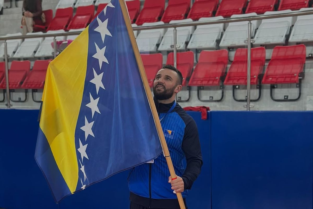 Bosancima je njihovo najmanje vrijedno: Tužno je da 'Bosanski vojnik' mora pravdati svoju pobjedu Bosancima je njihovo najmanje vrijedno: Tužno je da 'Bosanski vojnik' mora pravdati svoju pobjedu