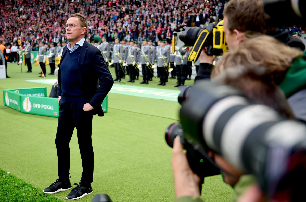 Novi trener s Milanom već dogovorio trogodišnju saradnju? Novi trener s Milanom već dogovorio trogodišnju saradnju?