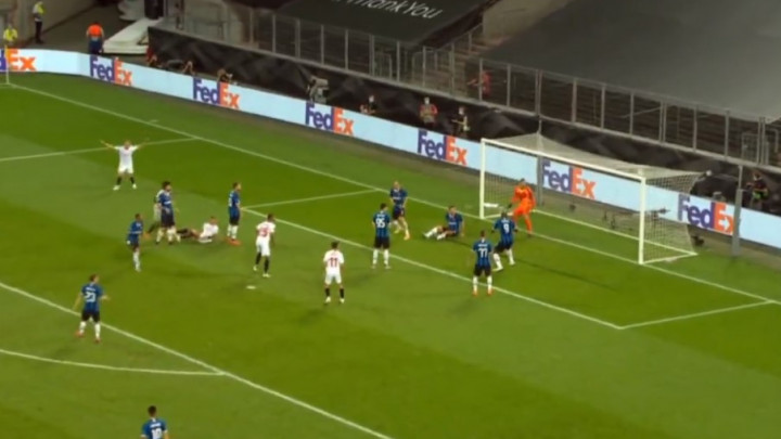 15 minuta je do kraja, a Sevilla je zabila za 3:2, Lukaku bi mogao biti tragičar