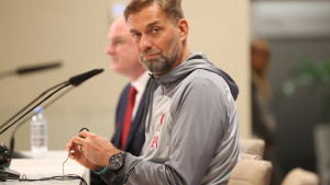 Klopp na pressici pokazao svu frustraciju: "Šteta što mi engleski nije maternji..."