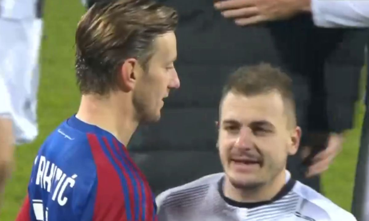 Igrač Gorice je prišao Ivanu Rakitiću s jednom željom, u sekundi mu se srušio svijet: "E je*i ga" Igrač Gorice je prišao Ivanu Rakitiću s jednom željom, u sekundi mu se srušio svijet: "E je*i ga"