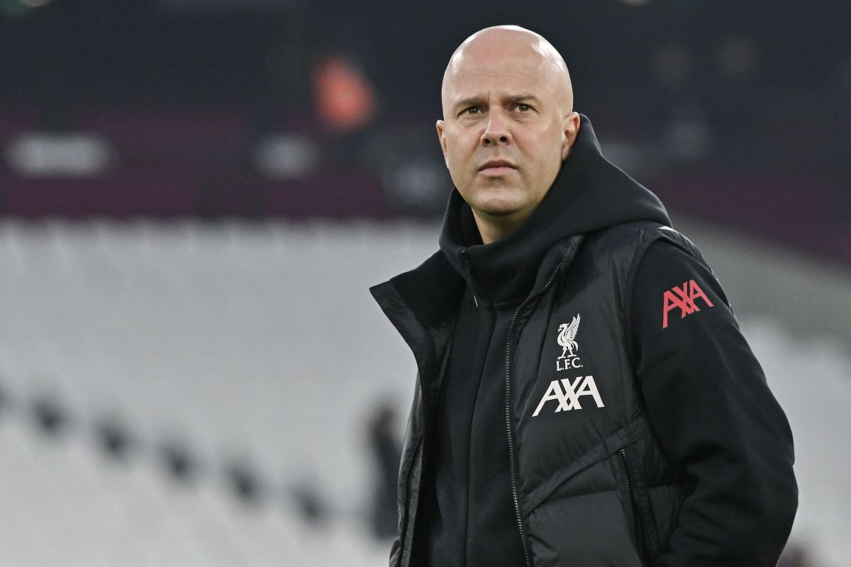 Slot govorio o temi koja najviše zanima navijače Liverpoola: "Ne vidim neki poseban..." Slot govorio o temi koja najviše zanima navijače Liverpoola: "Ne vidim neki poseban..."