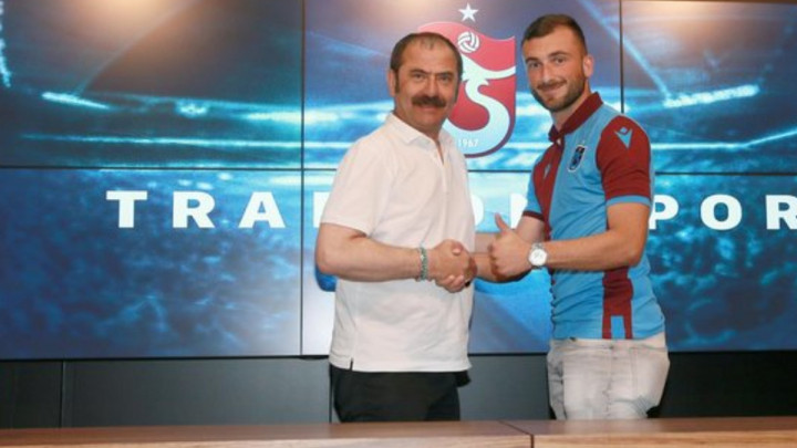 Anđušiću poluvrijeme protiv Verone, navijači Trabzonspora ga već "razapeli"