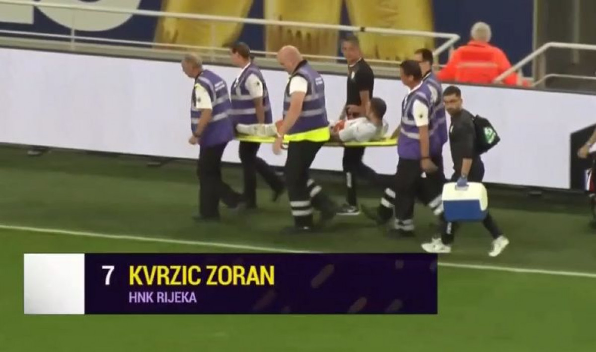 Problemi za Prosinečkog: Zoran Kvržić iznesen na nosilima s terena