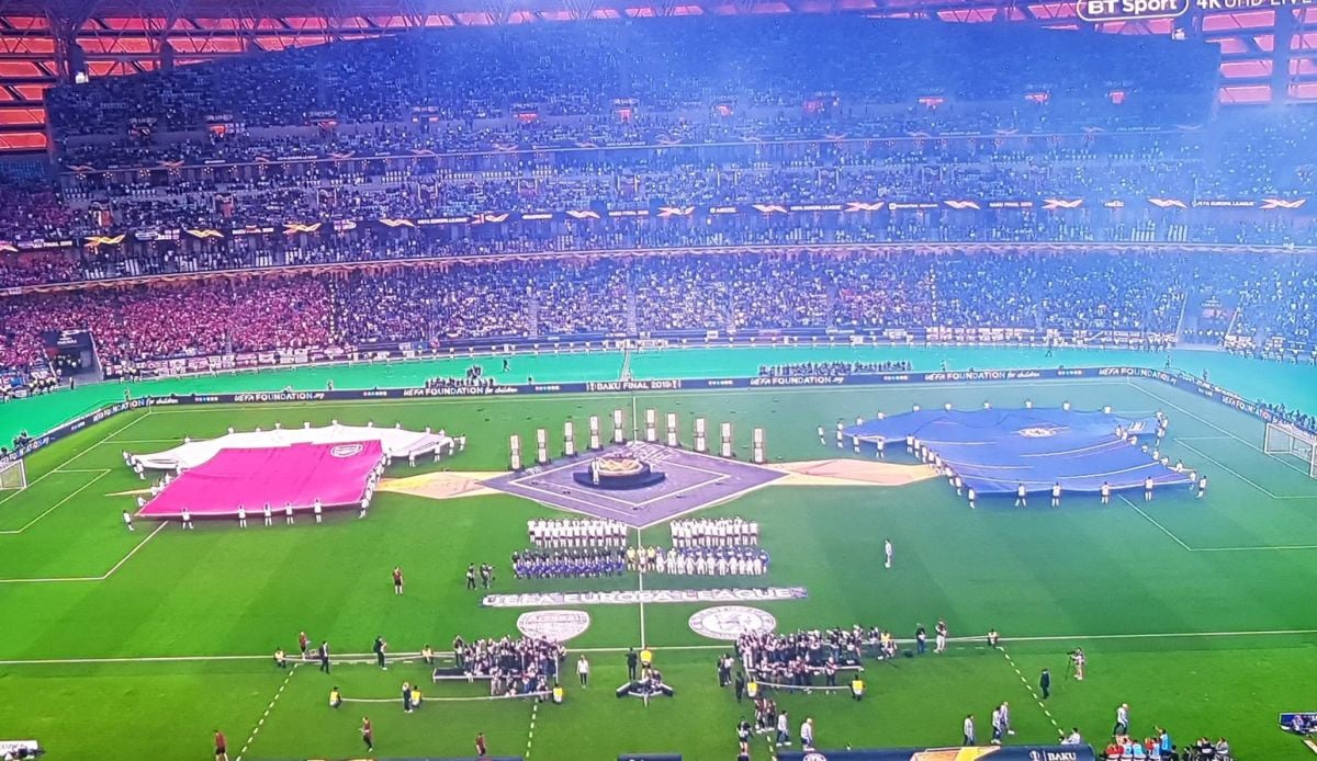 UEFA pogriješila što se finale igra u Bakuu, a slike tribina to najbolje dokazuju