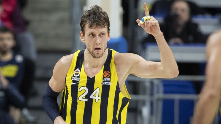 Gordić i Budućnost nisu mogli protiv Fenera